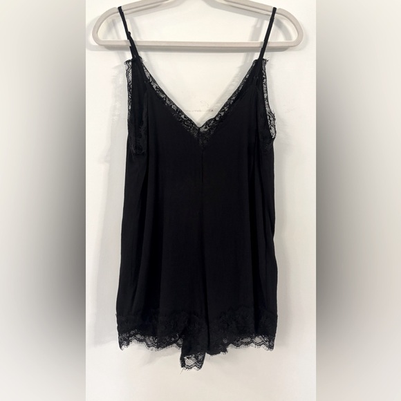 Express Lace Romper Adjustable Straps Black Feminine Pajama Lingerie Size Medium - Picture 1 of 11